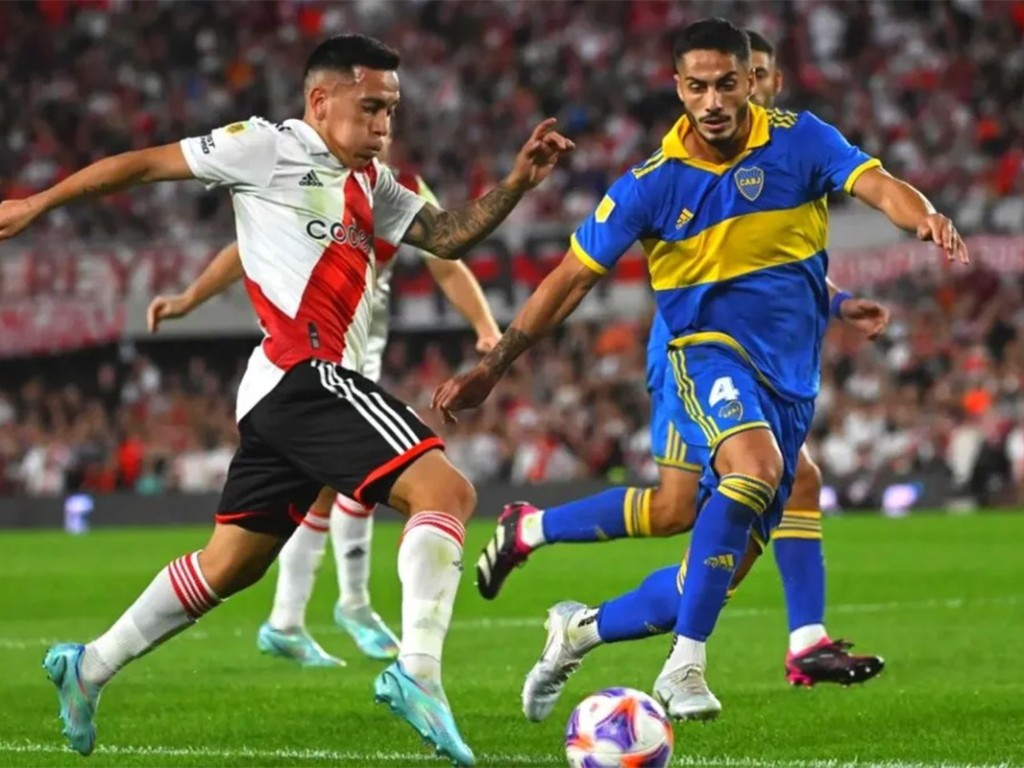 Buenos Aires, la pasión!!  Boca + River