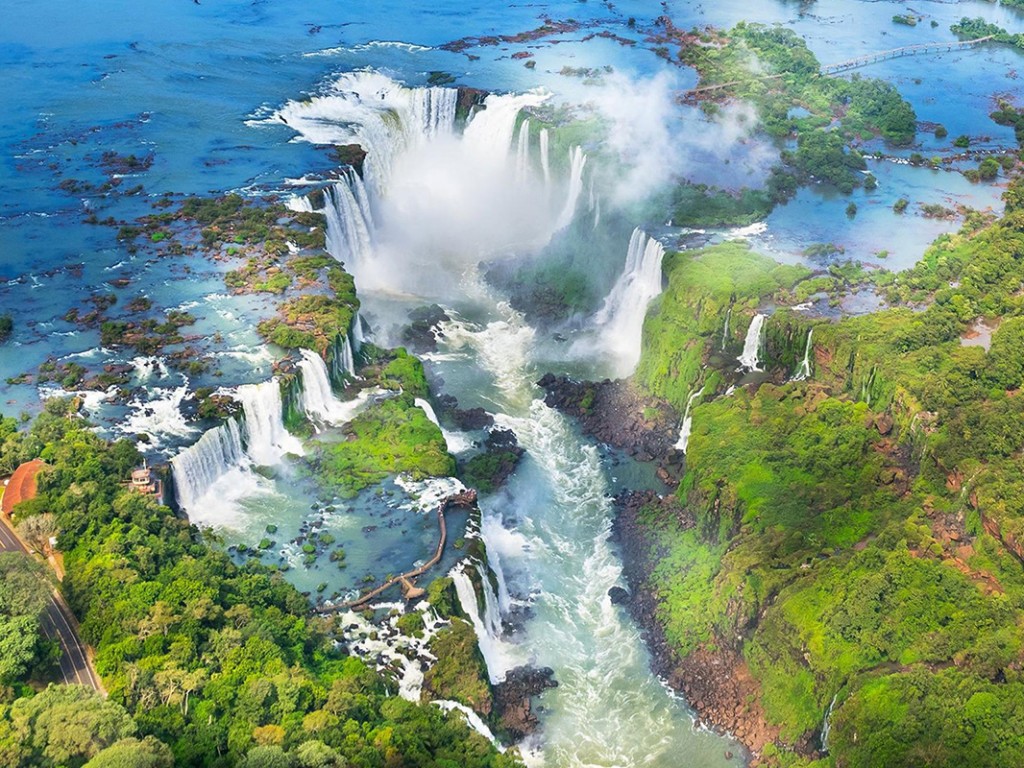 CATARATAS DEL IGUAZÚ, AVENTURA EN LA SELVA